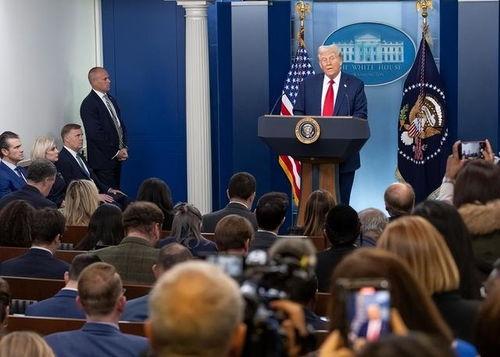 特朗普政府最新爆料,揭秘白宫内部惊人真相 第1张 特朗普政府最新爆料,揭秘白宫内部惊人真相 第1张